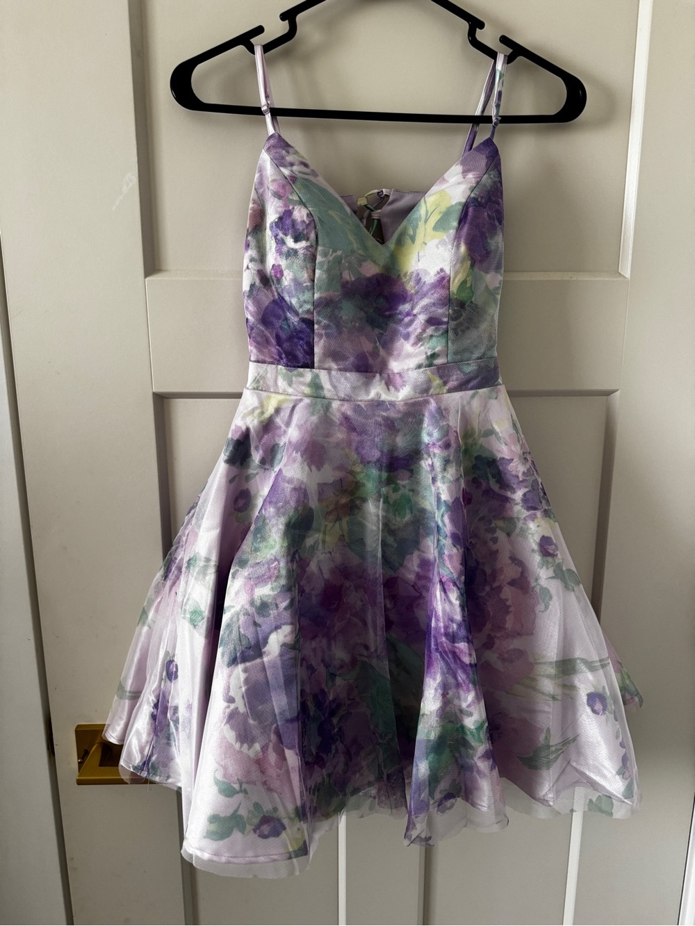 Floral Lavender & Green Sleeveless teen Dress size 3 open back prom